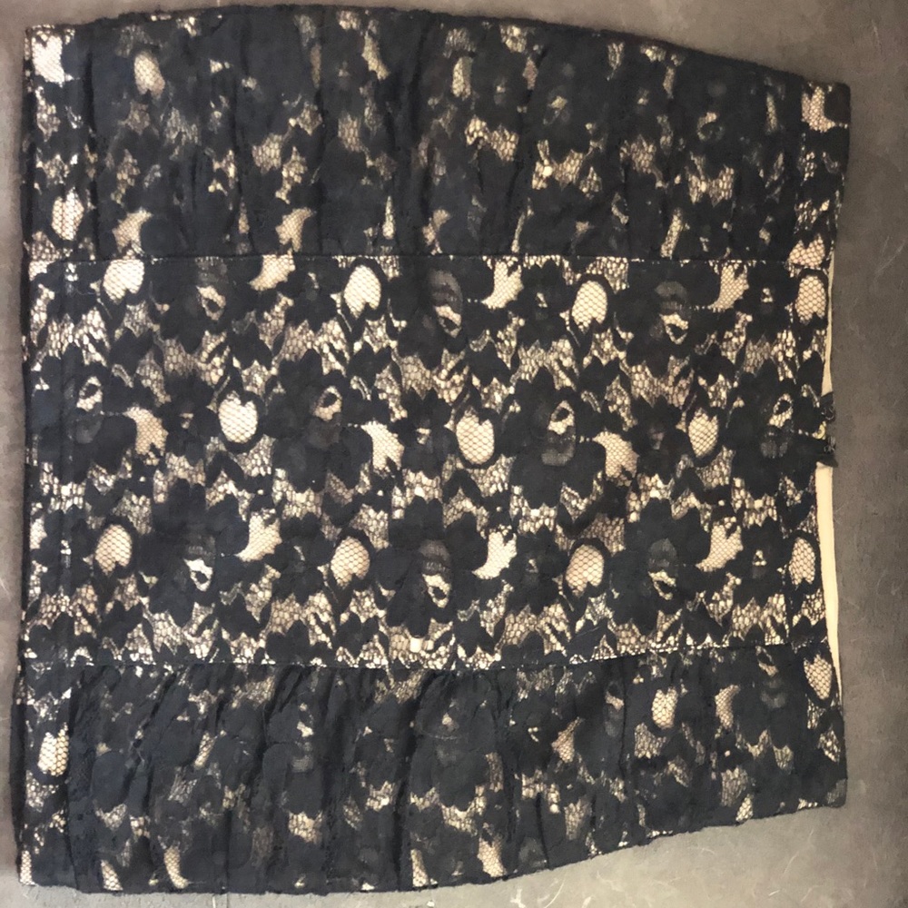 forever 21 lace miniskirt